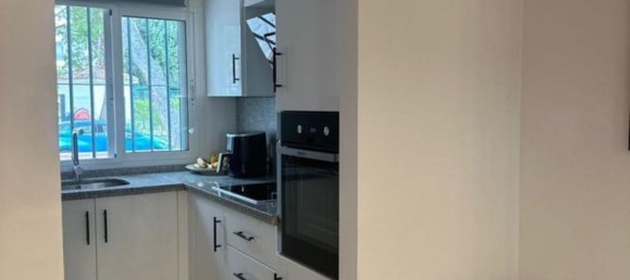 2 bedrooms Villa in Estepona, Spain No. 143482 5