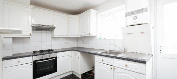 3 Schlafzimmer Haus in Watford, United Kingdom, Nr. 6797 12