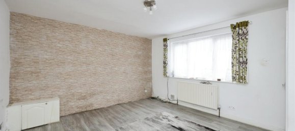 3 Schlafzimmer Haus in Watford, United Kingdom, Nr. 6797 5