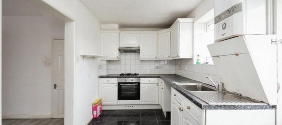 3 Schlafzimmer Haus in Watford, United Kingdom, Nr. 6797 8