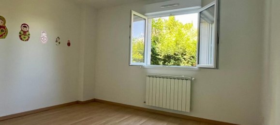 8 bedrooms House in Vienne, France No. 330983 12