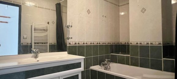 8 bedrooms House in Vienne, France No. 330983 22