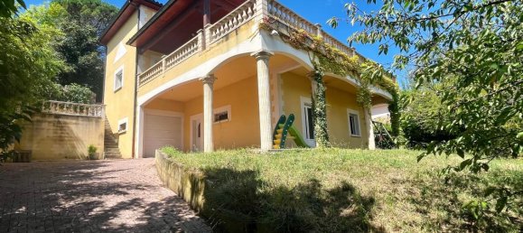 8 bedrooms House in Vienne, France No. 330983 3