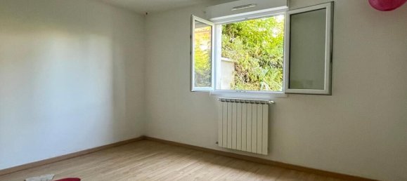 8 bedrooms House in Vienne, France No. 330983 13