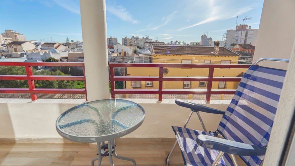 2 bedrooms Apartment in Torrevieja, Spain No. 182870