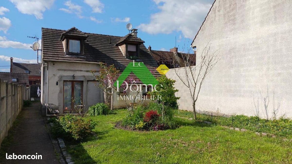 2 bedrooms House in Neuilly-en-Thelle, France No. 55689