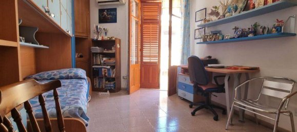 2 chambres Appartement à Santa Flavia, Italy No. 299183 10