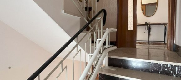 5 rooms House in Jesi, Italy No. 120068 10