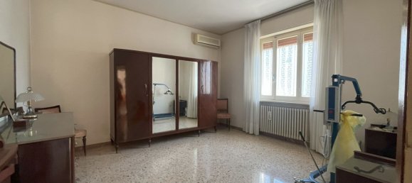 5 rooms House in Jesi, Italy No. 120068 19