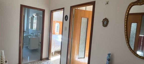 5 rooms House in Jesi, Italy No. 120068 20