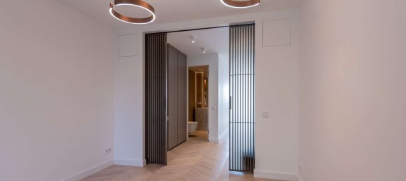 2 Schlafzimmer Doppelhaus in Düsseldorf, Germany, Nr. 83671 25