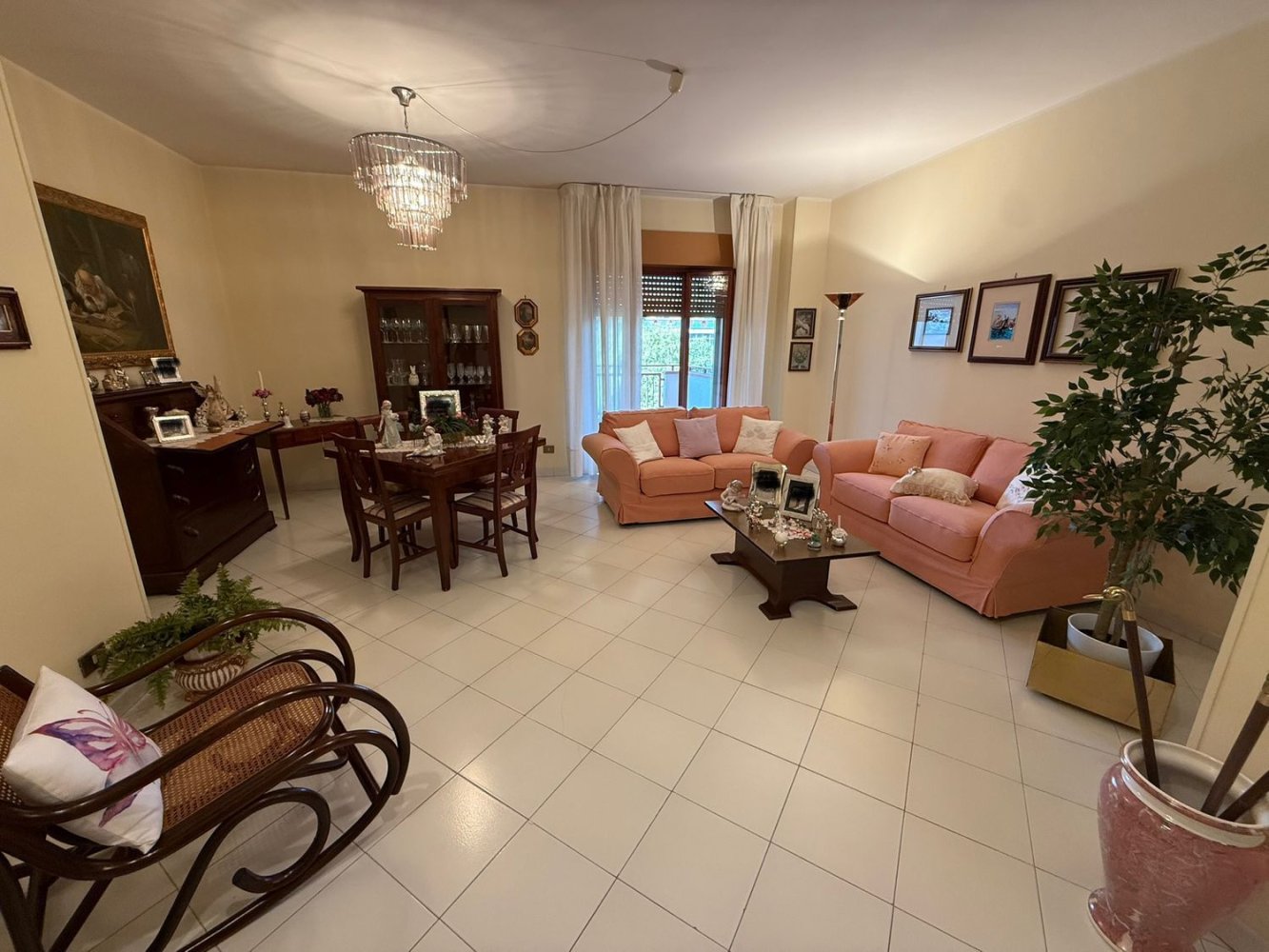 4 bedrooms Apartment in Nocera Inferiore, Italy No. 401190