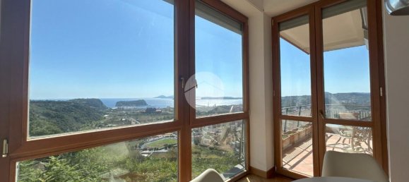3 bedrooms Apartment in Naples, Italy No. 283731 11