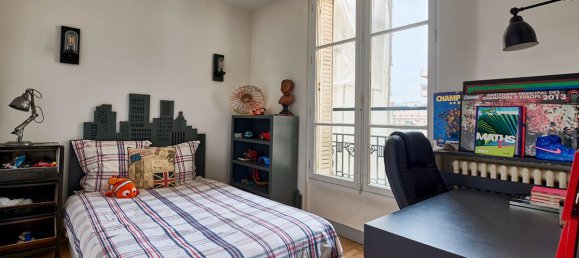 5 bedrooms Apartment in Paris, France No. 334958 12