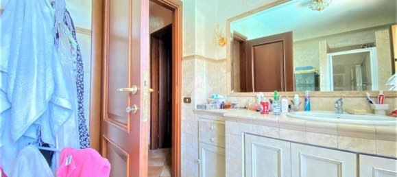 Villa T4 em Guidonia Montecelio, Italy N.º 262229 32