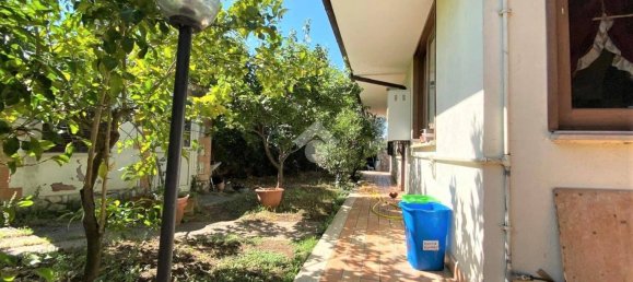 Villa T4 em Guidonia Montecelio, Italy N.º 262229 5