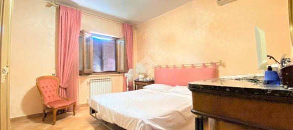 Villa T4 em Guidonia Montecelio, Italy N.º 262229 22