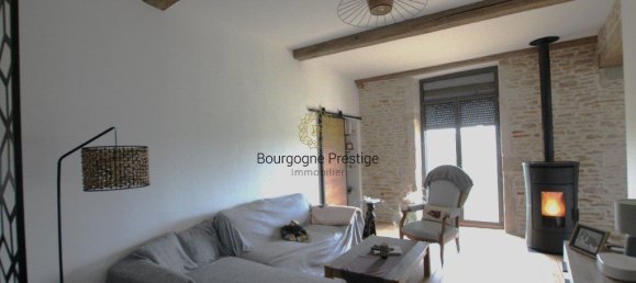 1 Schlafzimmer Haus in Tournus, France, Nr. 207097 3