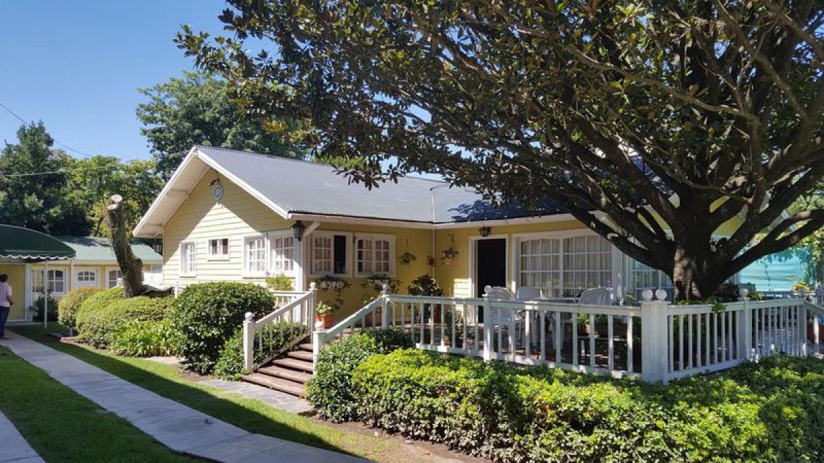 3 bedrooms House in Malvinas Argentinas, Argentina No. 15648