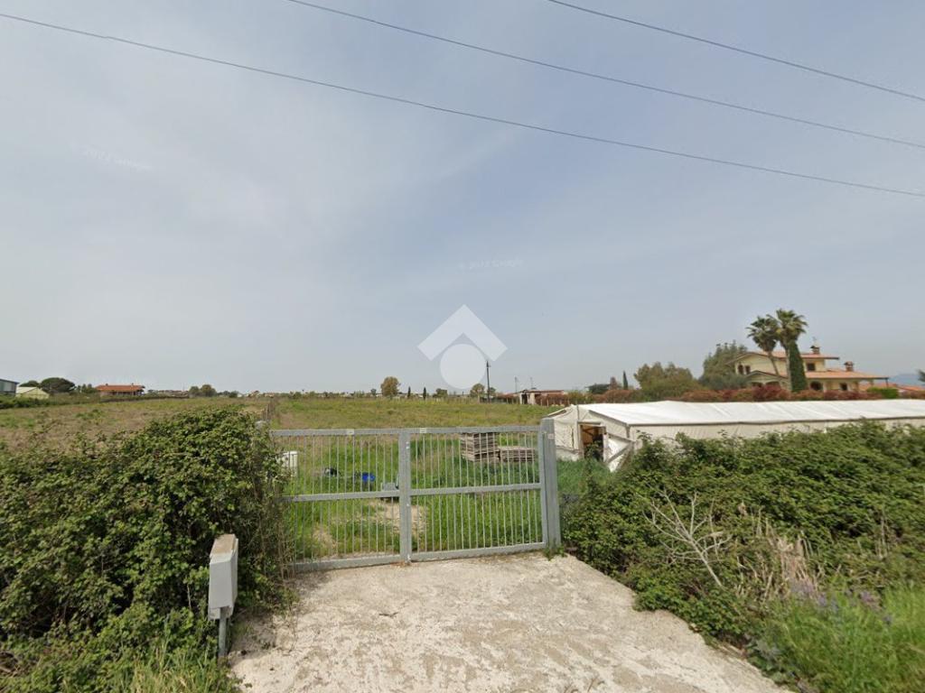 10000m² Land in Aprilia, Italy No. 54665