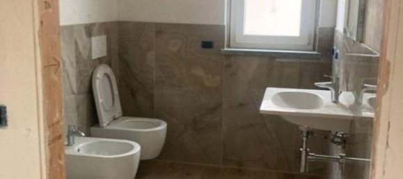 3 rooms Apartment in Alba, Italy No. 24263 9