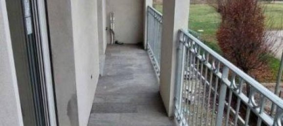 3 rooms Apartment in Alba, Italy No. 24263 2