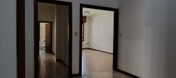 4 bedrooms Apartment in San Lazzaro di Savena, Italy No. 341170 9