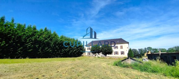 Casa T6 em Saint-Vincent-de-Boisset, France N.º 197942 2