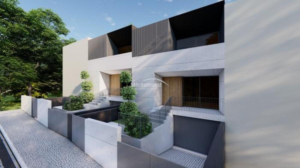 Casa de 3 dormitorios en Braga, Portugal No. 2387