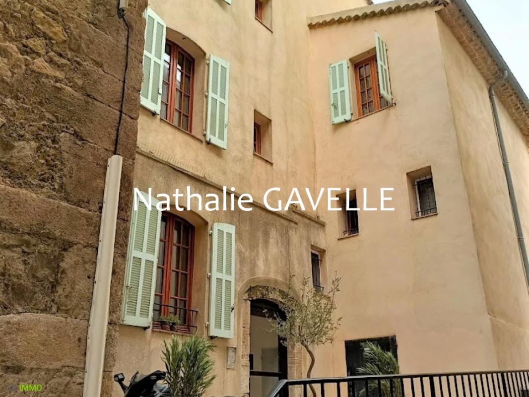 1 chambre Appartement à Lorgues, France No. 195151