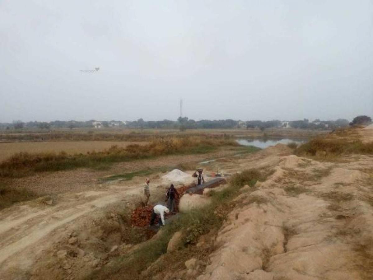  Land in Noida, India No. 65538