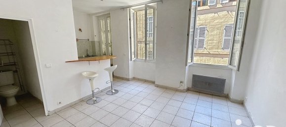 1 bedroom Apartment in Marseille, France No. 344980 3