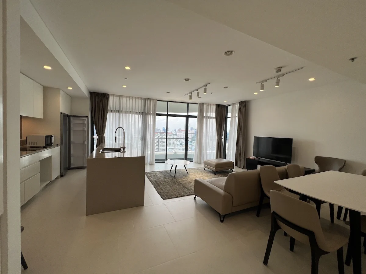 3 dormitorios apartamento en alquiler en Binh Thanh, Ho Chi Minh, Vietnam № 74821