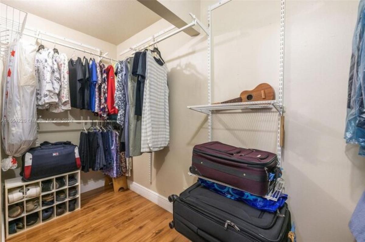 3 bedrooms House in Miami, USA No. 256514