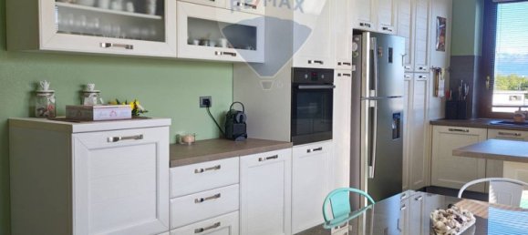 Квартира с 4 спальнями в Бейнаско, Италия № 323116 21