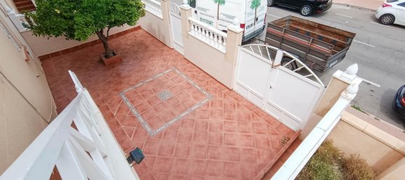 2 bedrooms Bungalow in Torrevieja, Spain No. 182890 4