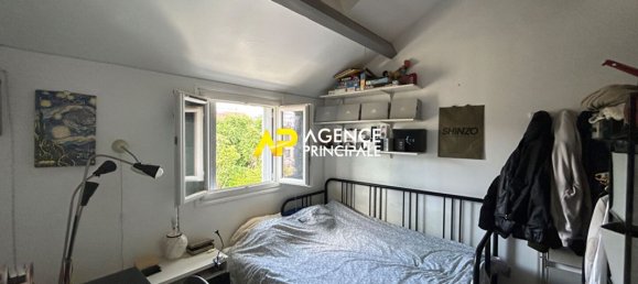 Casa de 4 dormitorios en Bezons, France No. 173764 2