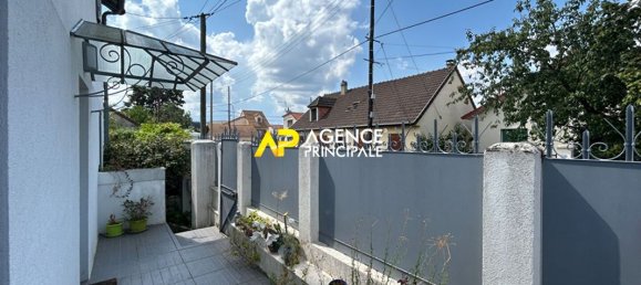 Casa de 4 dormitorios en Bezons, France No. 173764 14