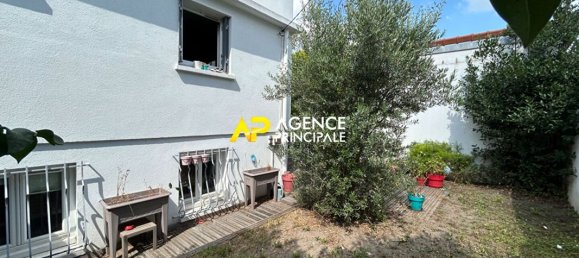 Casa de 4 dormitorios en Bezons, France No. 173764 12