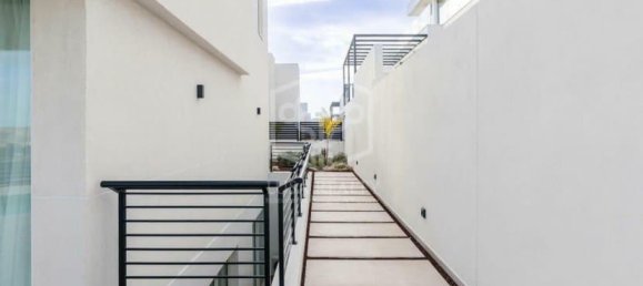 5 bedrooms Villa in Adeje, Spain No. 16354 11