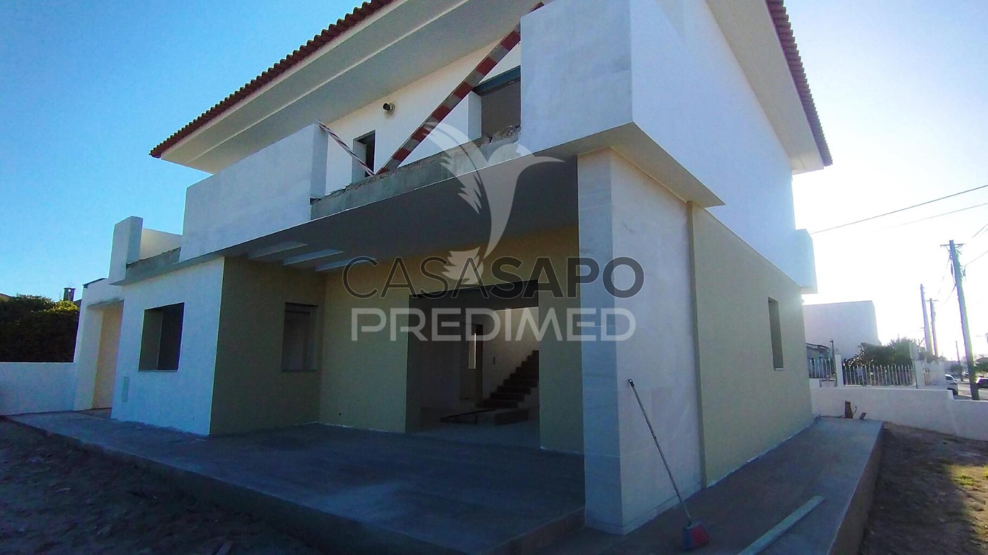 4 bedrooms House in Quarteira, Portugal No. 191197