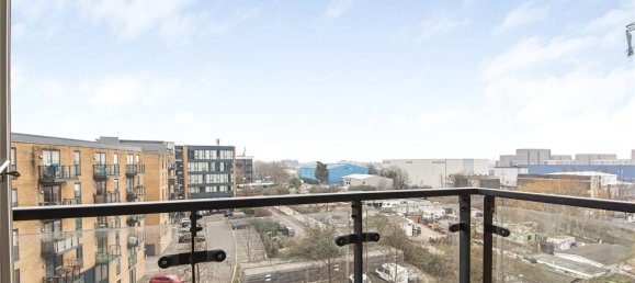 1 bedroom Apartment in London, United Kingdom No. 7275 9