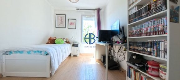 3 chambres Duplex à Stains, France No. 360072 9