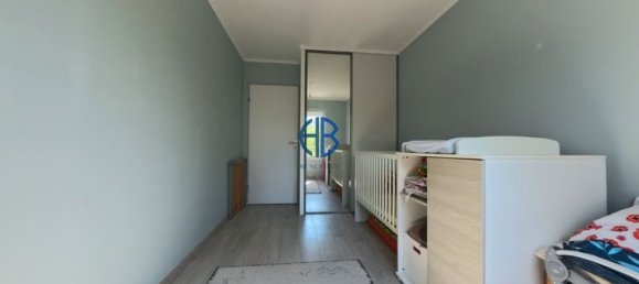 3 chambres Duplex à Stains, France No. 360072 12