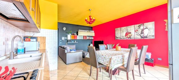 3 rooms Apartment in Cura Carpignano, Italy No. 279034 3