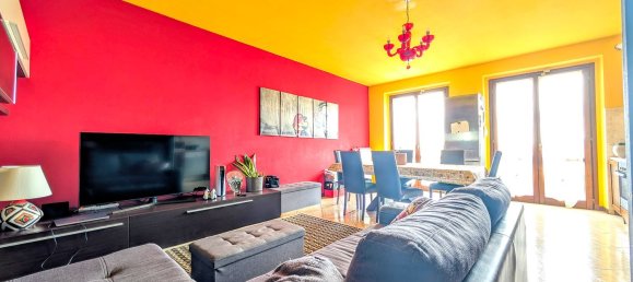 3 rooms Apartment in Cura Carpignano, Italy No. 279034 7