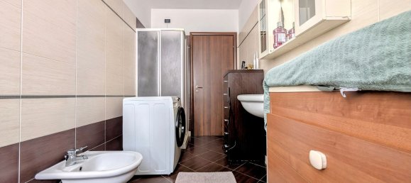 3 rooms Apartment in Cura Carpignano, Italy No. 279034 20