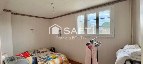 8 chambres Maison à Saint-Maixent-l'École, France No. 108579 11