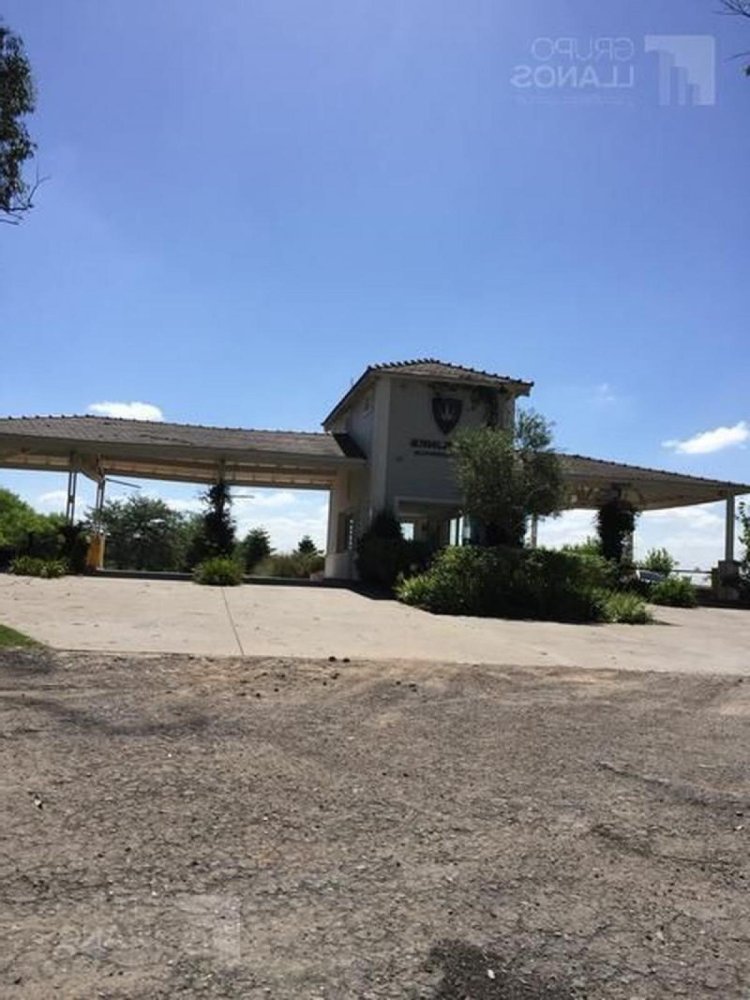  Land in Buenos Aires, Argentina No. 119084