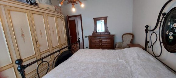 6 rooms Penthouse in Arezzo, Italy No. 238217 10